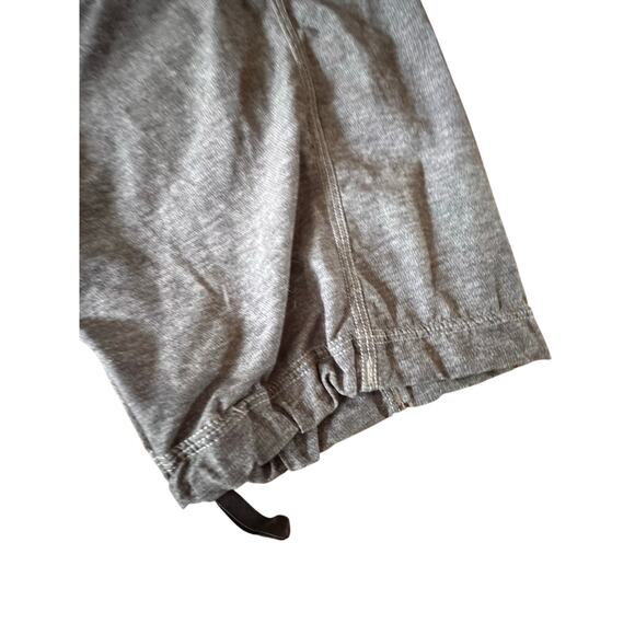 Lululemon Gray Dance Studio Capri Pants Women’s Size 10 Drawstring - Picture 3 of 5
